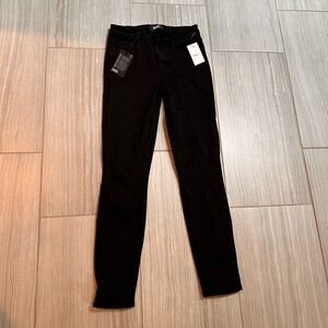 Paige NWT 26 Hoxton Ankle Black Pants